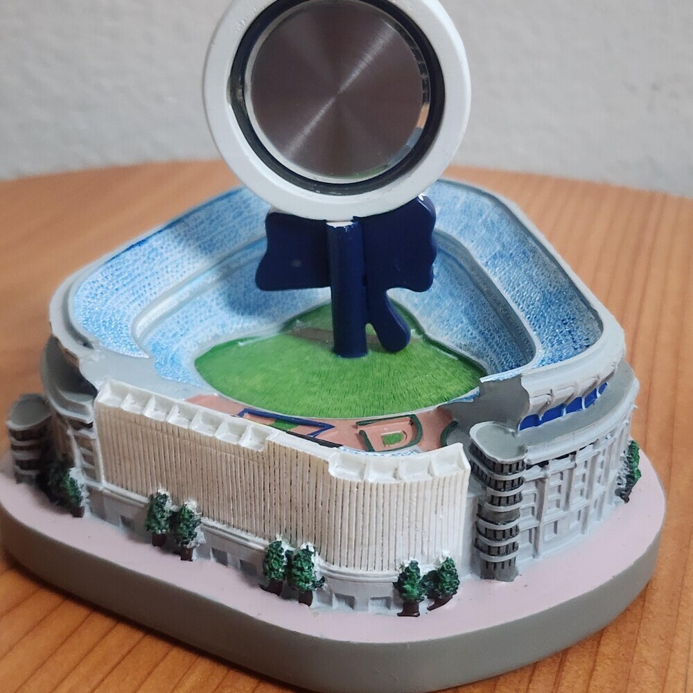New York Yankees Clock Yankee Stadium Blue MLB Baseball Forever Collectibles - Picture 6 of 8